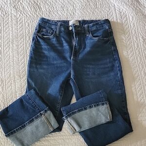Universal thread jeans